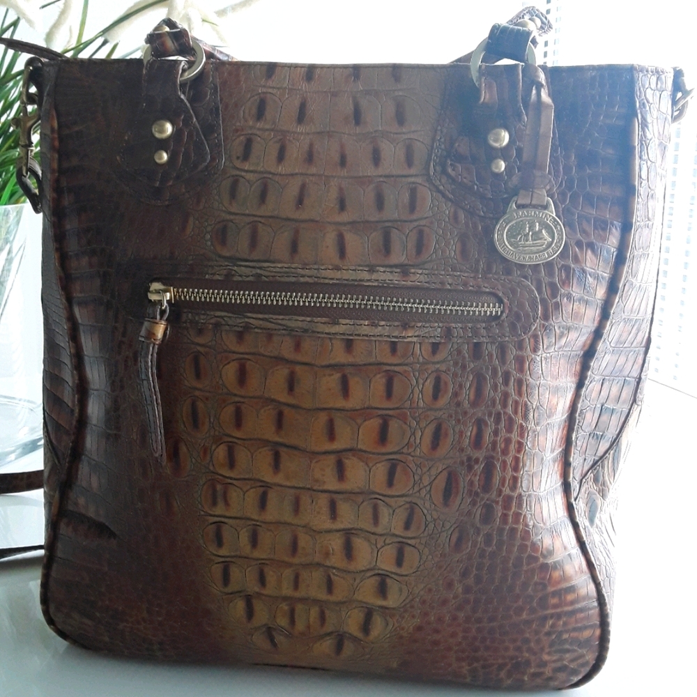 Brahmin Large Tote- Like New- Worn once